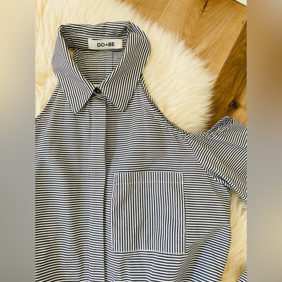 DO + BE OPEN SHOULDER BLOUSE - Picture 6 of 10